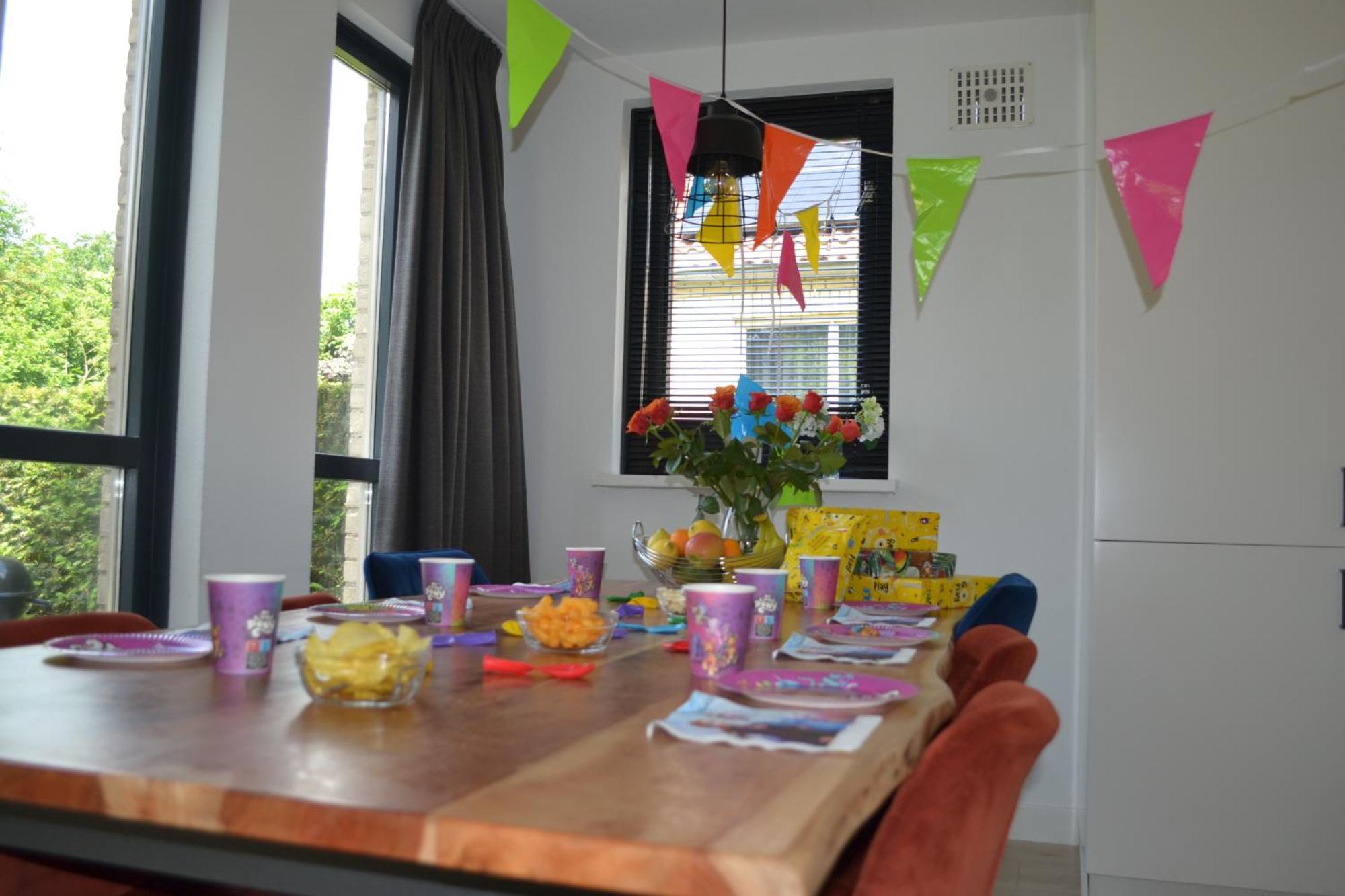 Ewijk Comfortabel 6P Vakantiehuis Met Laadpaal מראה חיצוני תמונה